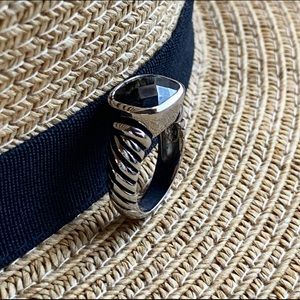 ✨PREMIER DESIGNS✨Midnight Ring✨